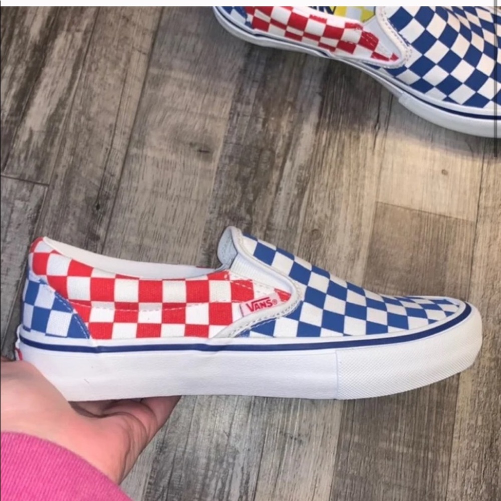 Vans red blue checkered slip on pro shoes sneakers - Picture 2 of 6